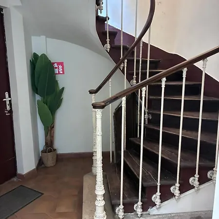 Le Jaures Lägenhet